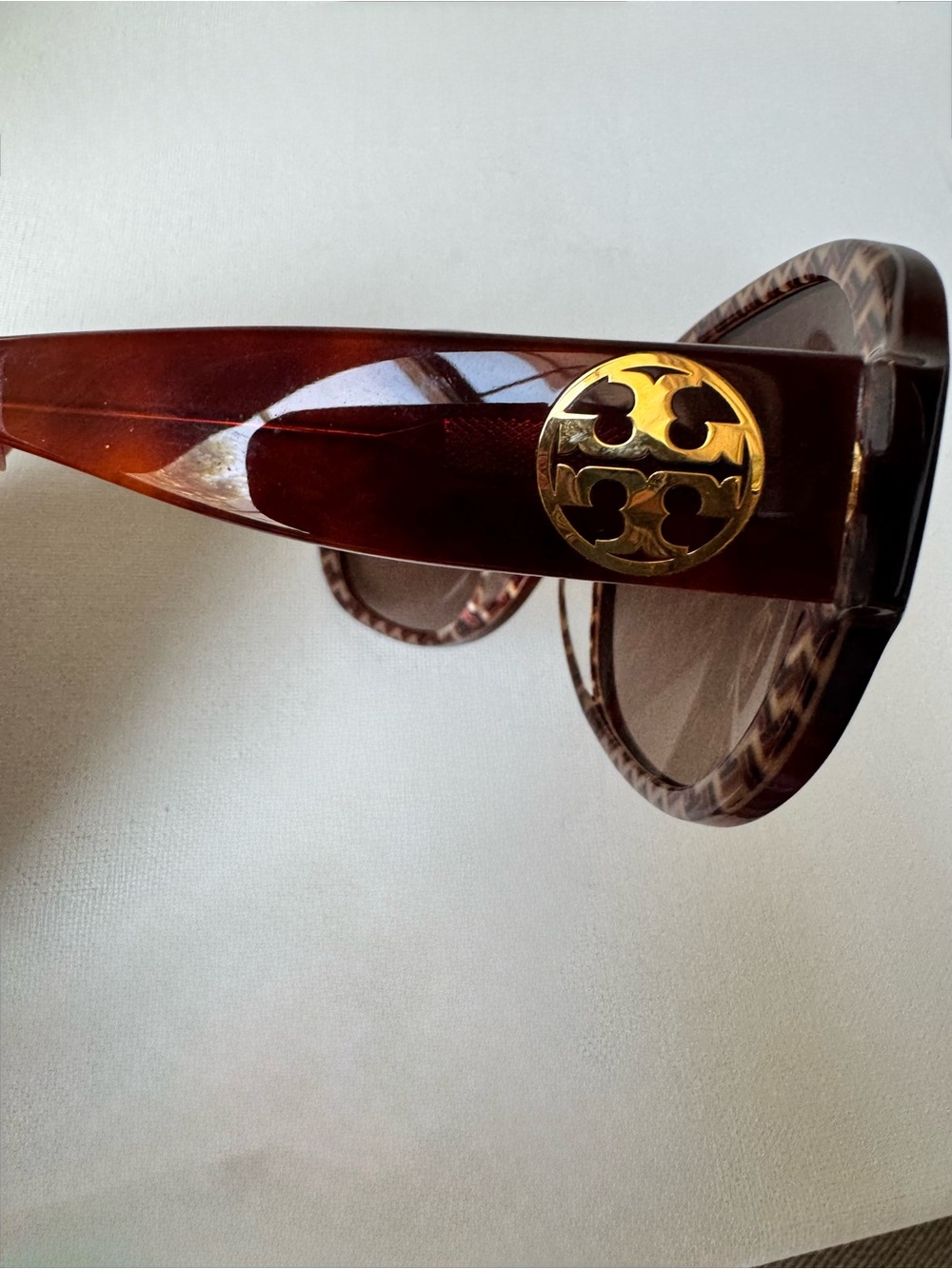 Tory Burch Oversized Sunglasses in Brown with Orange Case - Picture 7 of 16